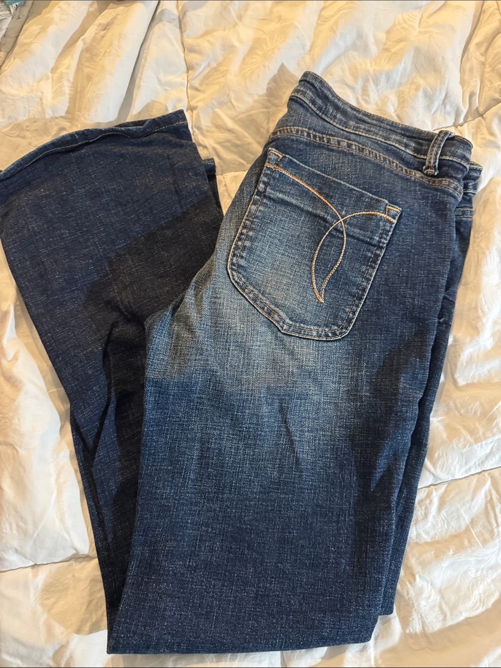 EDUN Women's Straight-Leg Mid-Rise Jeans in Dark Blue Wash 32